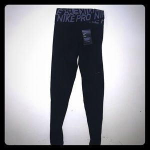 Nike Pro intertwist leggings